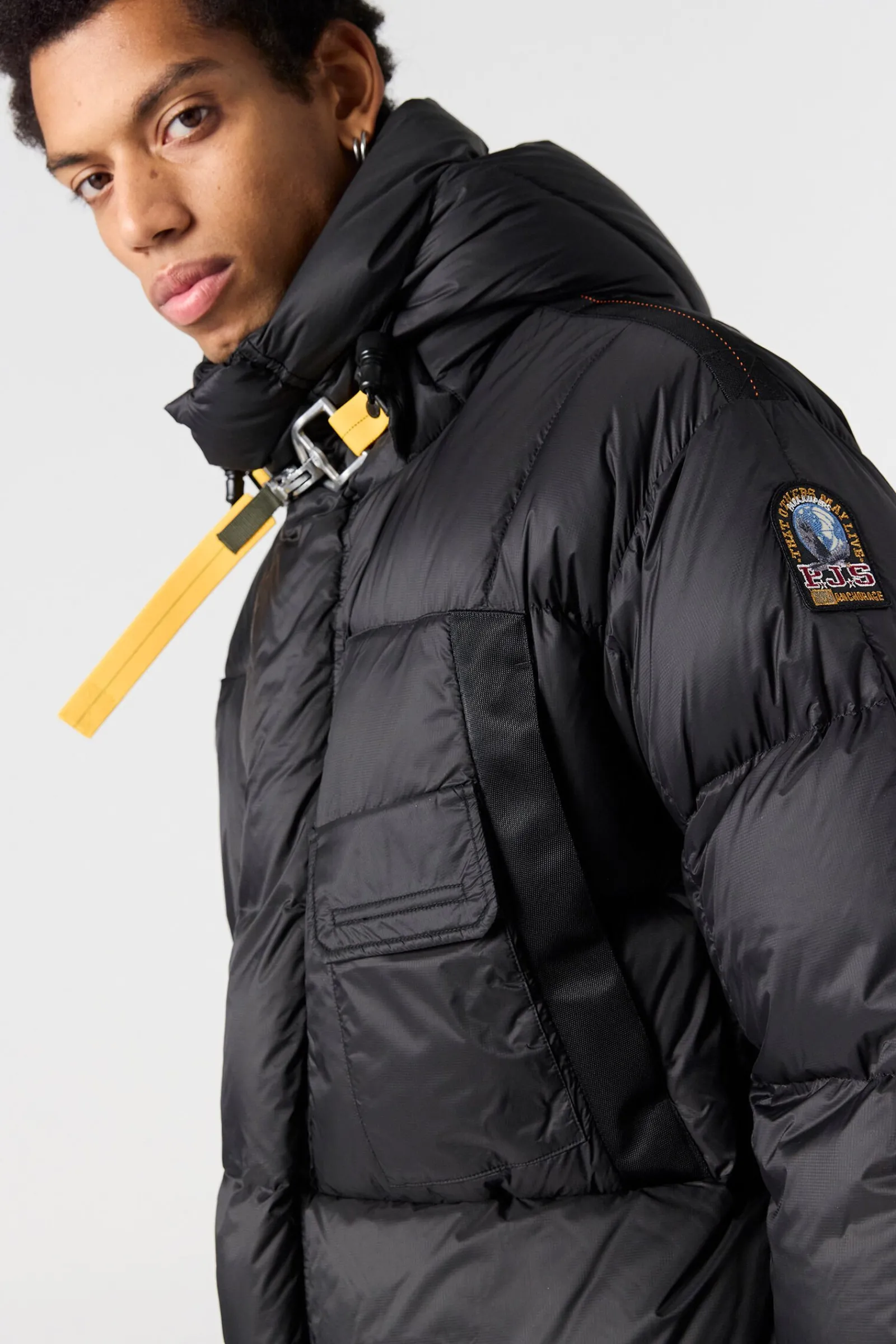 Parajumpers Donsjassen-BOLD PARKA - DONSJACK MET CAPUCHON BLACK