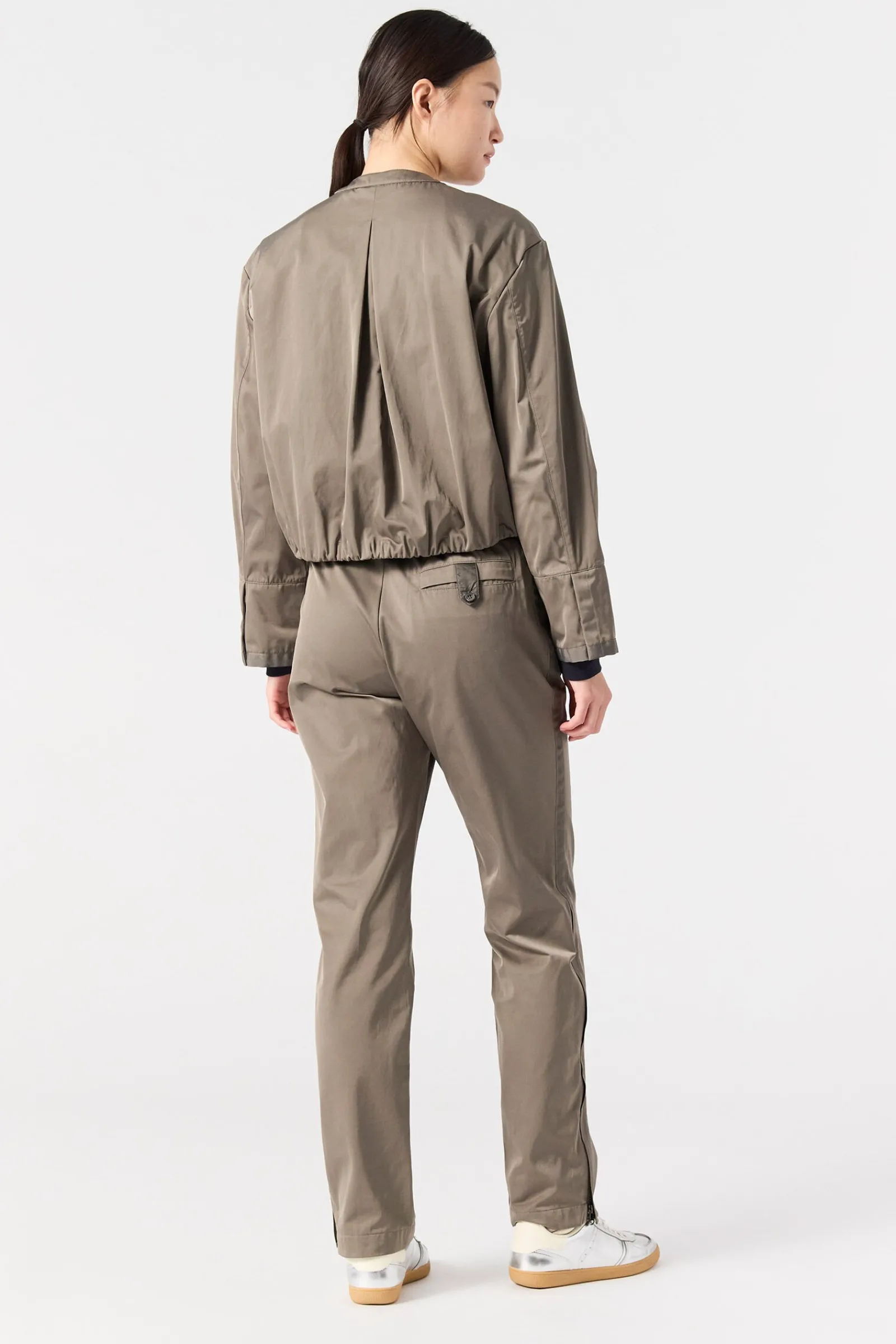 Parajumpers Jasjes-FUWA - JACK MET VOLLEDIGE RITS OLIVE GREY